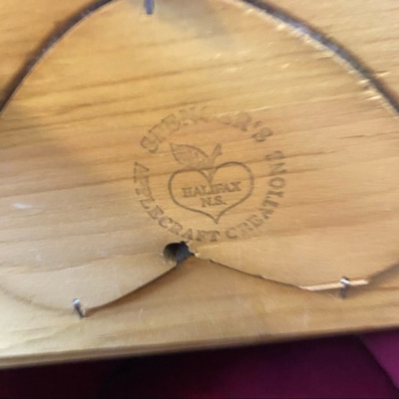 Vintage Wooden Heart Fabric Sewing Basket - Picture 9 of 15